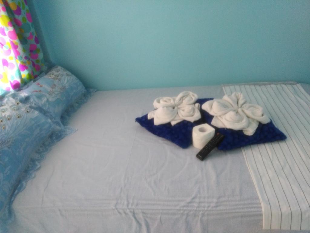 Aranas-Carillo Travellers Inn Kalibo Zimmer foto